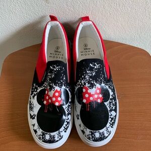 Disney Black and Red Minnie Mouse Sneakers, size 9, slip on